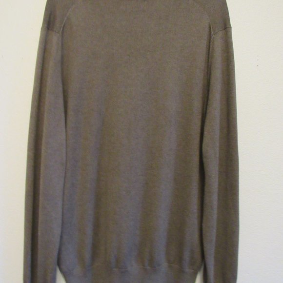 Banana Republic Luxury Blend Silk Cashmere V Neck Pull Over Sweater Men'… - Picture 4 of 8